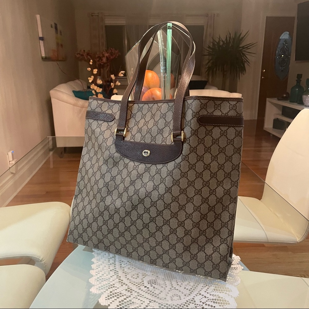 💯% authentic Gucci bag